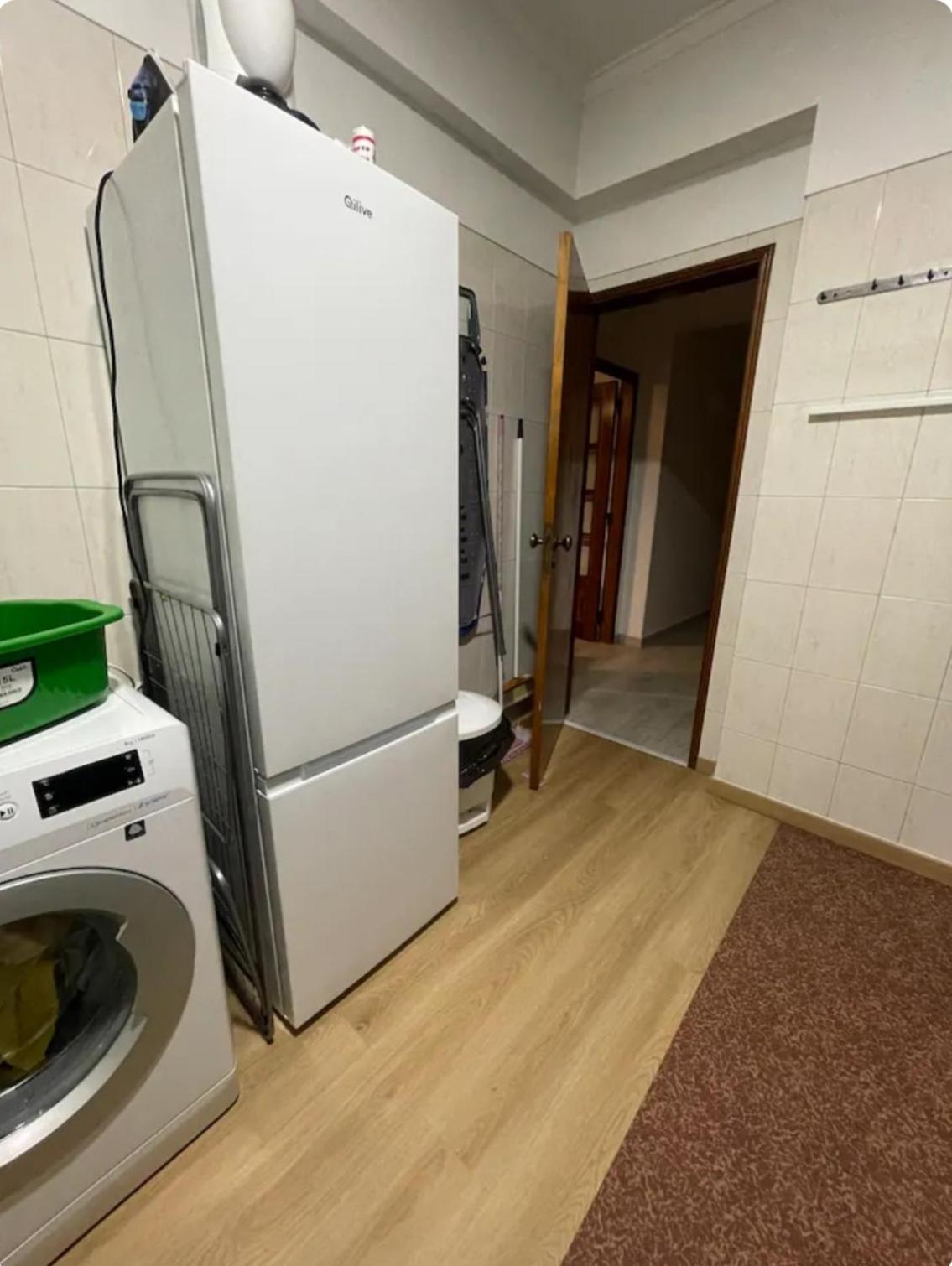 Quarto Calmo E Acolhedor Apartman Almada Kültér fotó