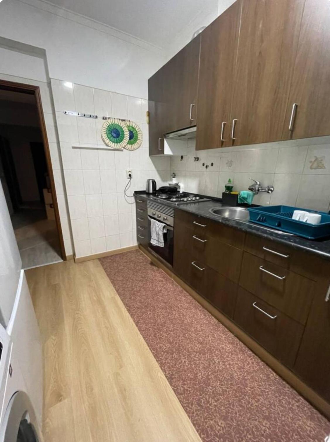 Quarto Calmo E Acolhedor Apartman Almada Kültér fotó