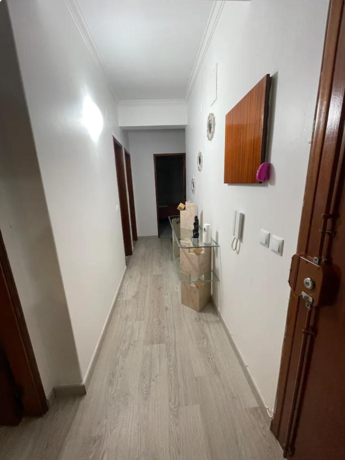 Quarto Calmo E Acolhedor Apartman Almada Kültér fotó